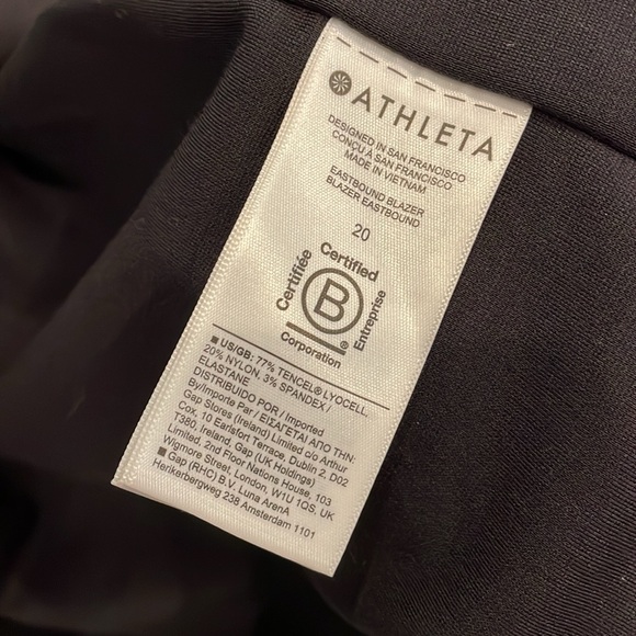 Athleta Black Eastbound Boyfriend Blazer - Picture 7 of 8